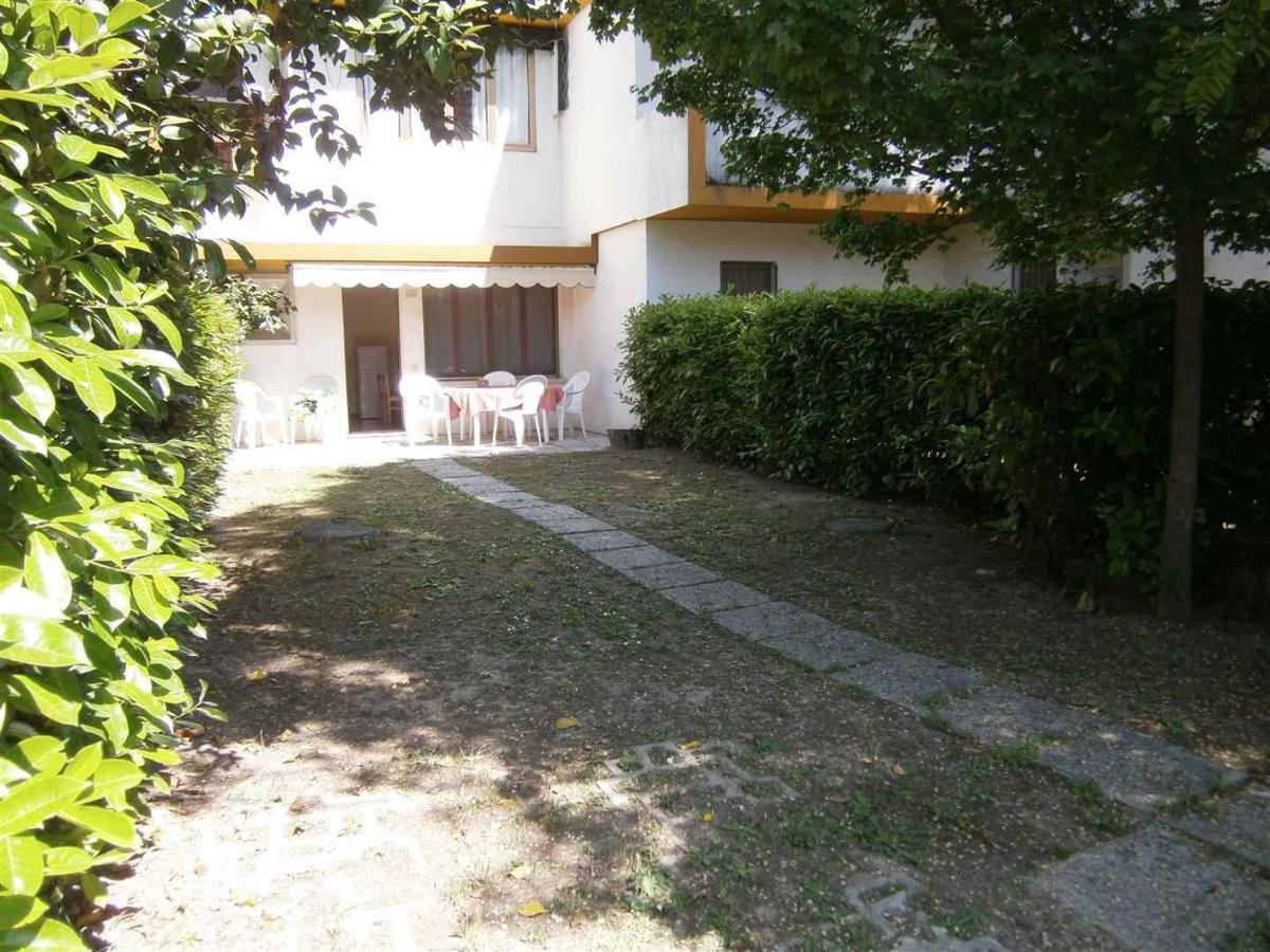 Holiday Home In Bibione 24579 Eksteriør billede